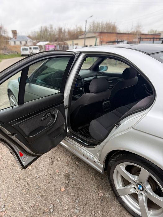 Продам бмв Е39 2.0 бензин