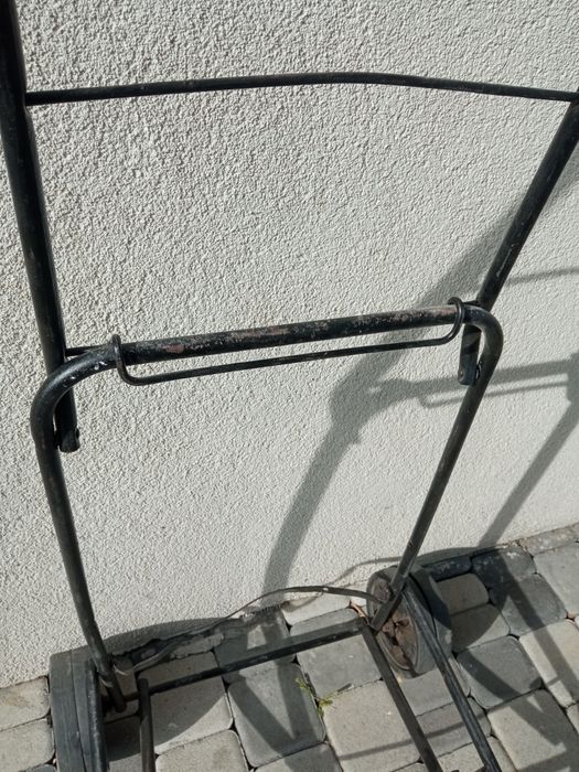 Візок залізний чорний б/у.