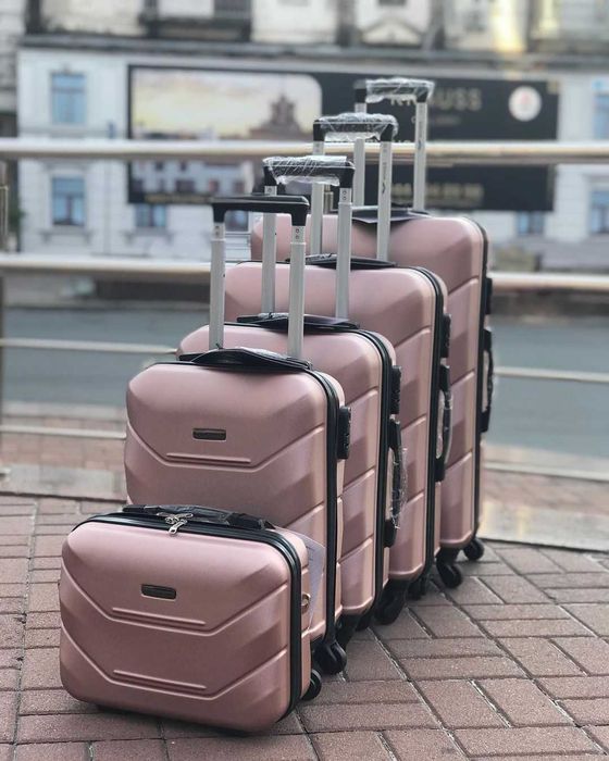 Валіза Wings 147 Unlimited Сумка Чемодан Польша в наявності!