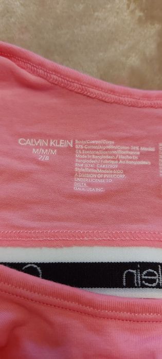 Продам набор трусиков  и топик размер XS,новое,х/б,цена за всё