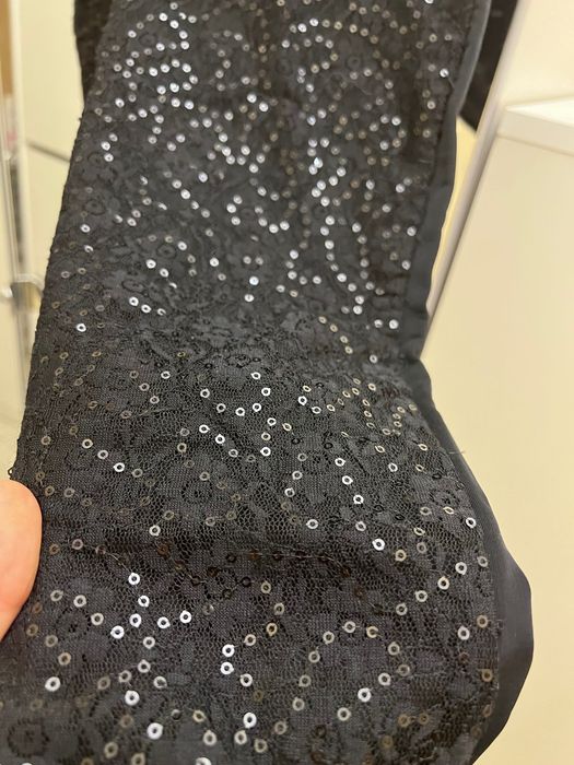 Лосини з паєтками Calzedonia. З этикеткою. На розмір L. Нові.