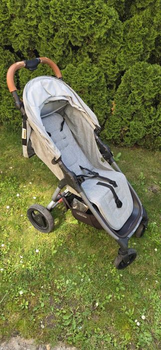 Sprzedam wózek , spacerówkę Valco SNAP 4 - lekki