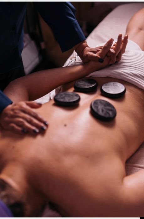 Massagens, estética avançada e depilação cera e laser