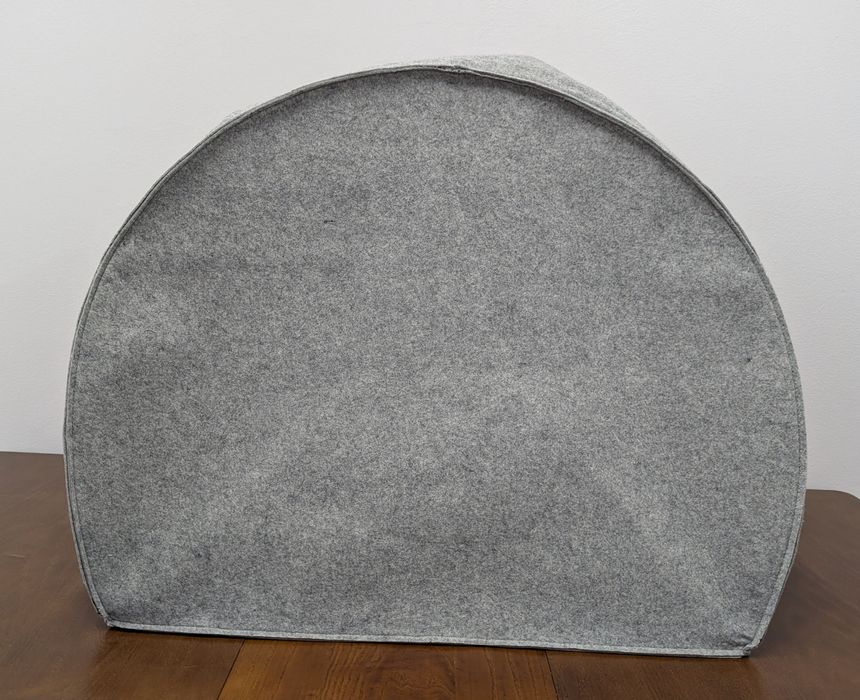 Legowisko Budka dla Psa z Filcu Wigwam 95x76x79cm