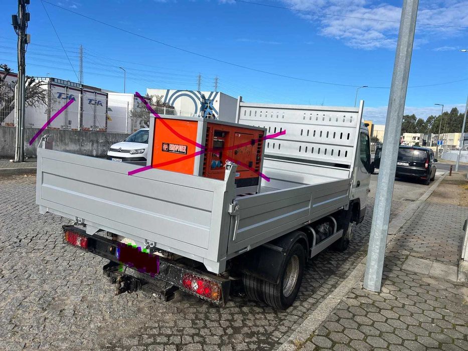 Mitsubishi Canter Fuso 3CD13  basculante  2010