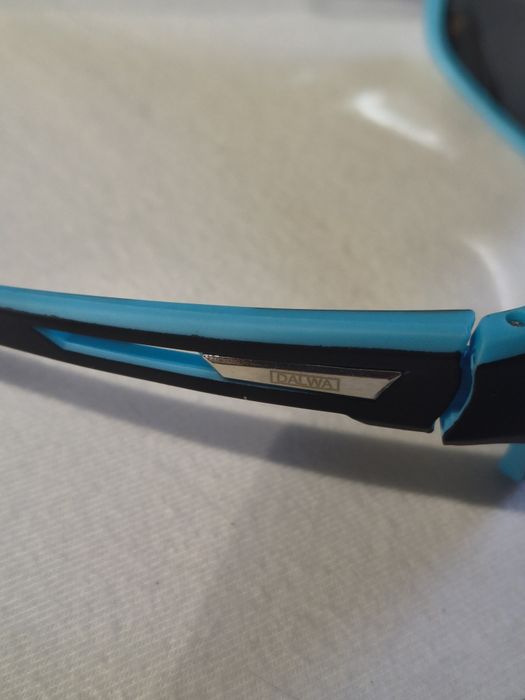 Okulary przeciwsłoneczne z polaryzacją Nowe  DAIWA