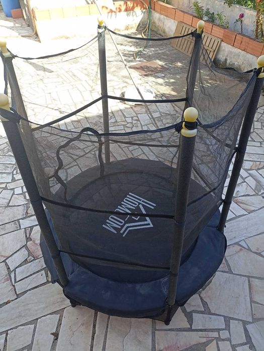 Trampolim Homcom preto +3 anos