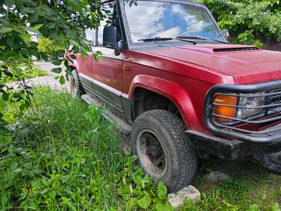 Продам авто Isuzu trooper