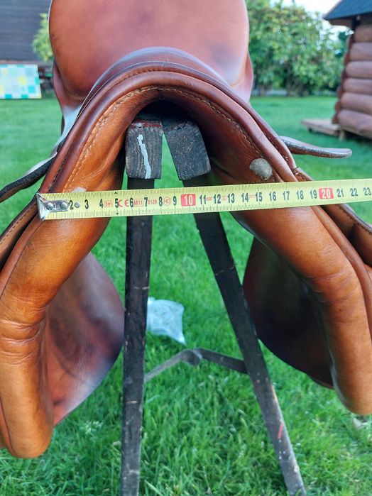 Wszechstronne siodło Stübben stan idealny + GRATIS!