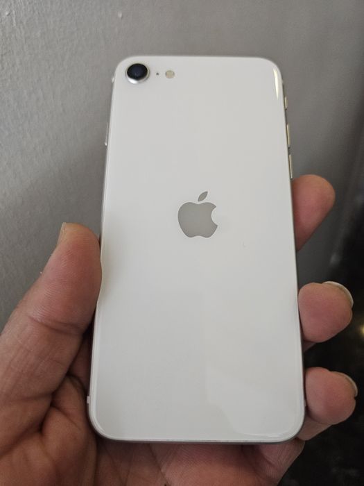 Iphone SE...64gb