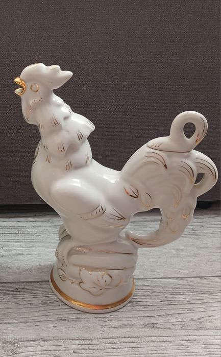 Статуетка Фарфорова