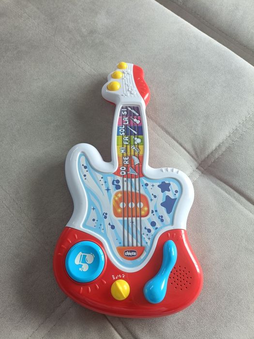 Guitarra marca Chicco