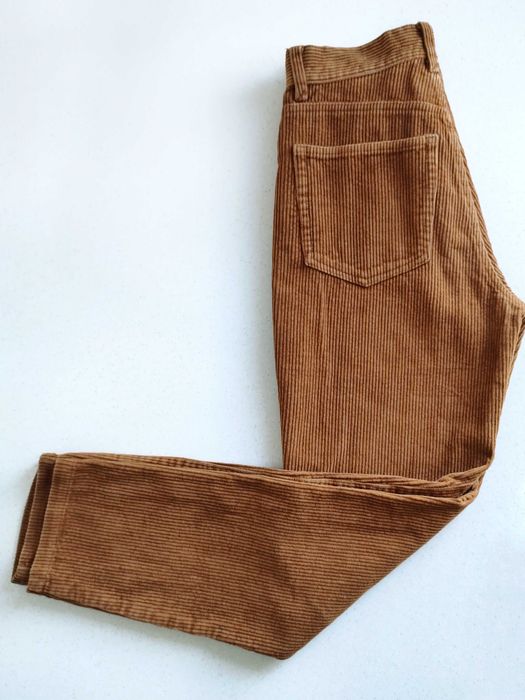 Вельветовые брюки Pull and Bear