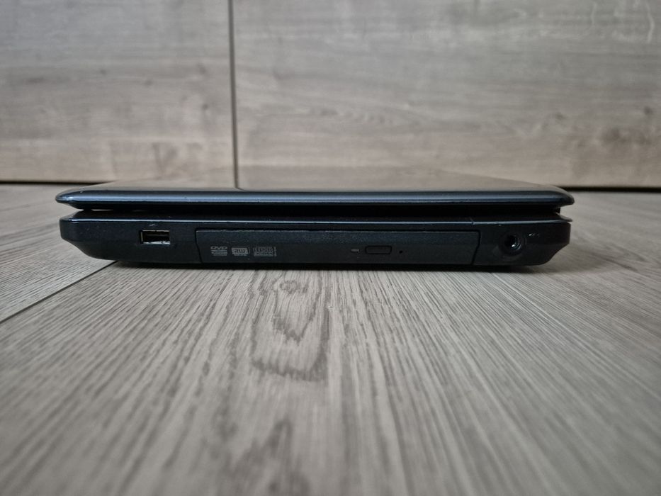 Lenovo G550 | Intel T6500 | GeForce 105M | 4 GB RAM | 512 GB HDD