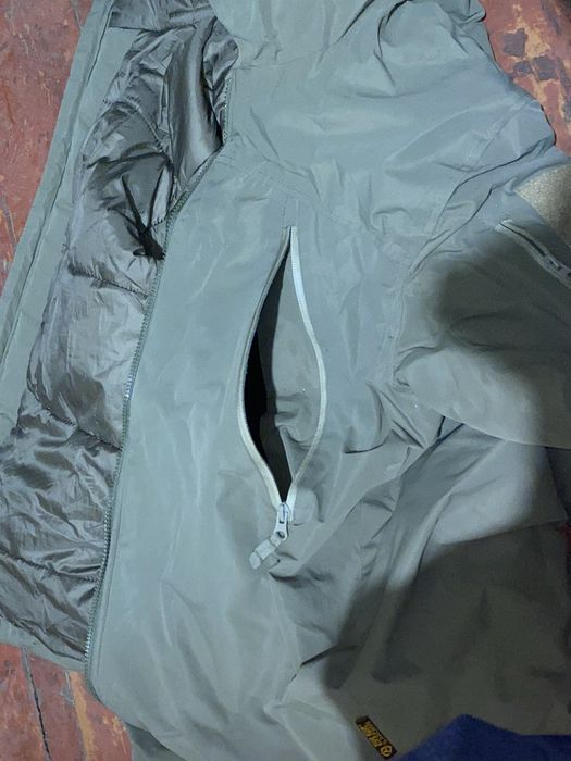 7 level. Зимова куртка