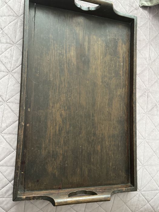 Stara stolnica/taca z dębu