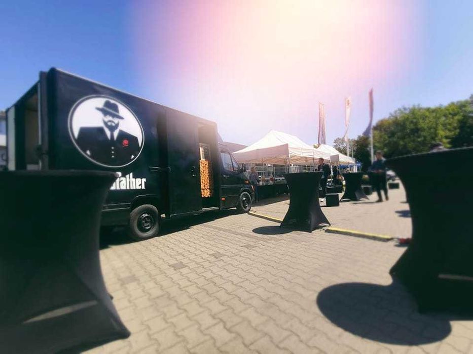 imprezy firmowe, catering, food truck, wynajem sprzętu, gastronomia