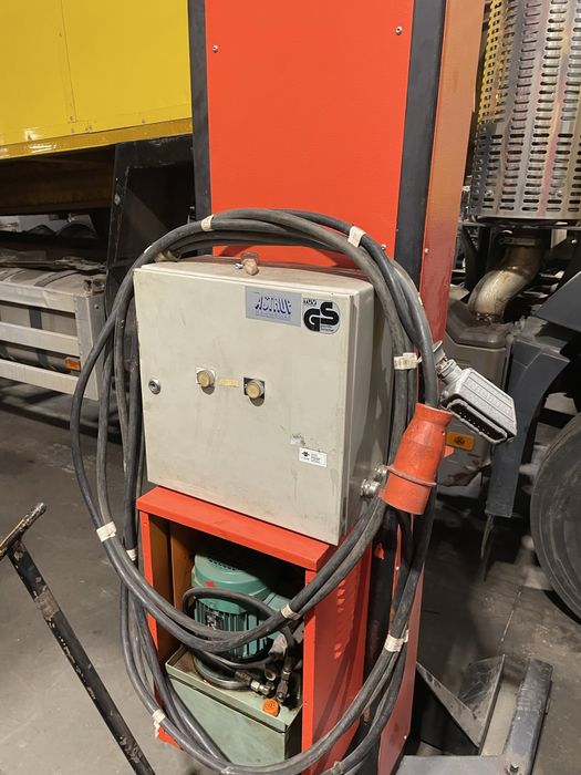 Podnośnik kolumnowy TIR 6 kolumn 30ton UDT Finkbeiner