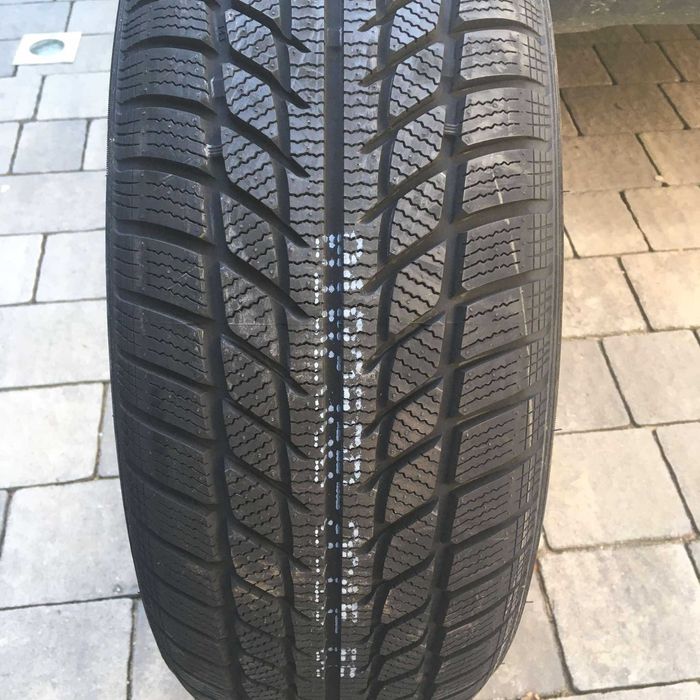 Nowa Opona Zimowa 175/65R15 SW608 Wysyłka za Pobraniem