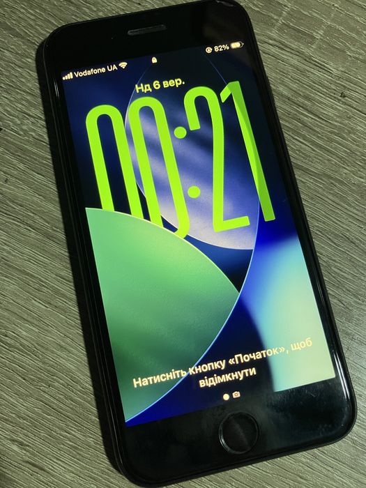 Iphone se2020 neverlock 64gb mdm