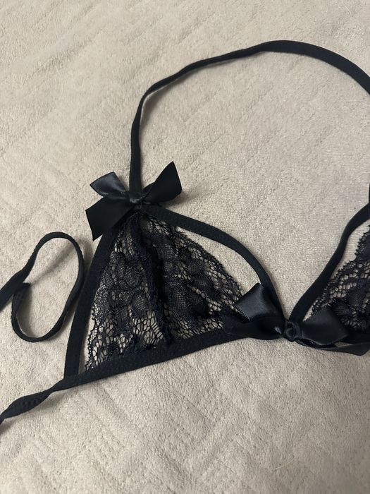 Кружевной комплект нижнего белья