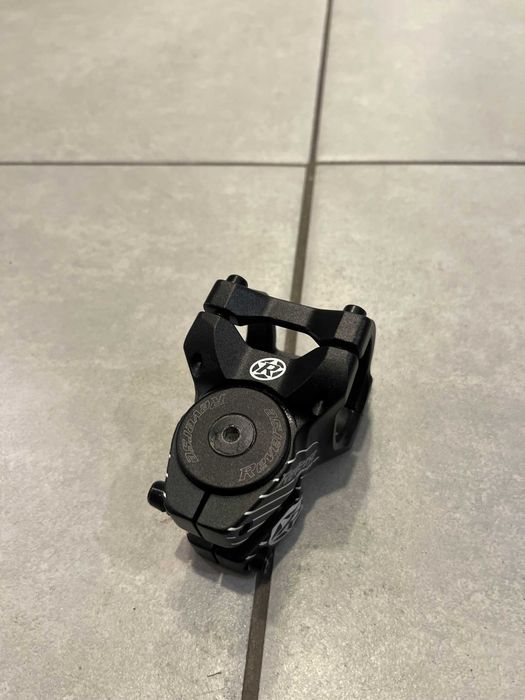 Mostek REVERSE Black One D-2