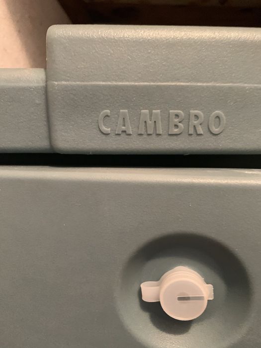 Caixa para transporte de alimentos