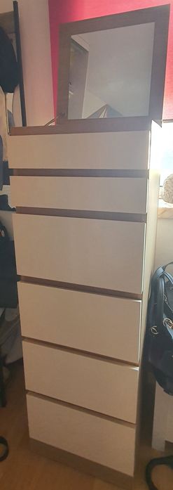 Cómoda Malm Ikea