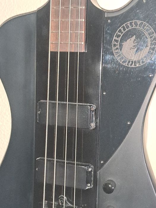 Baixo elétrico epiphone thunderbird goth custom