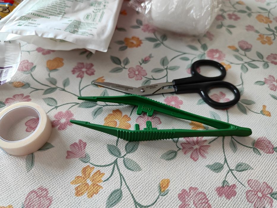 Kit primeiros socorros