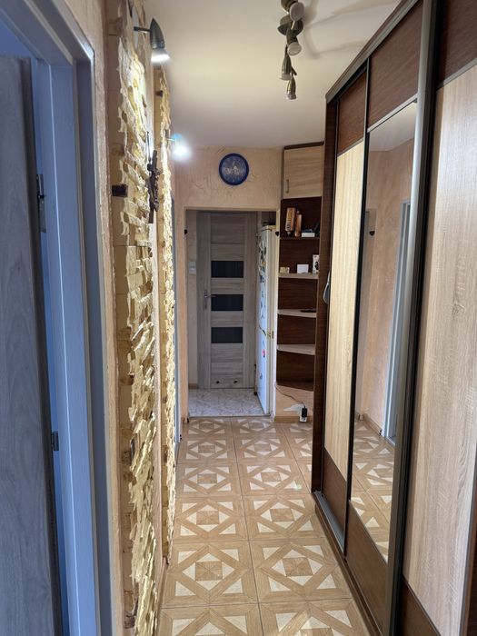 Na sprzedaż 4-pokojowe mieszkanie 73 m²