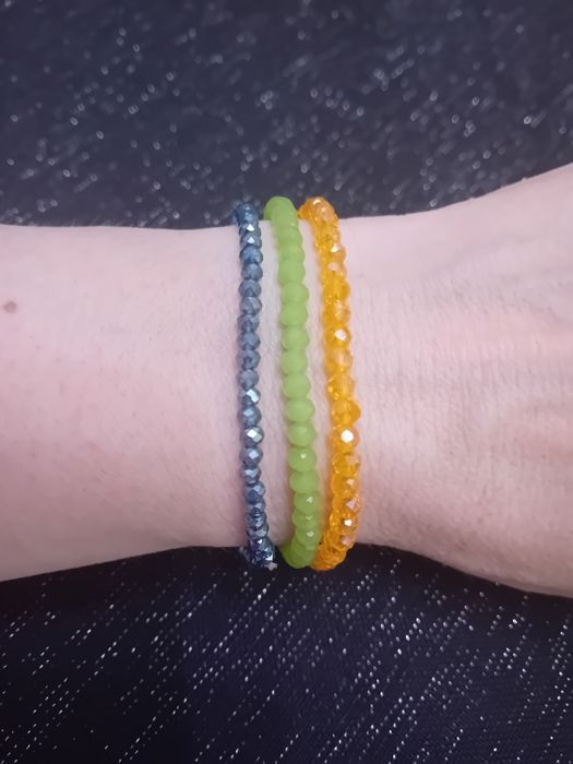 3 bransoletka małe koraliki. Nowe bez metki.