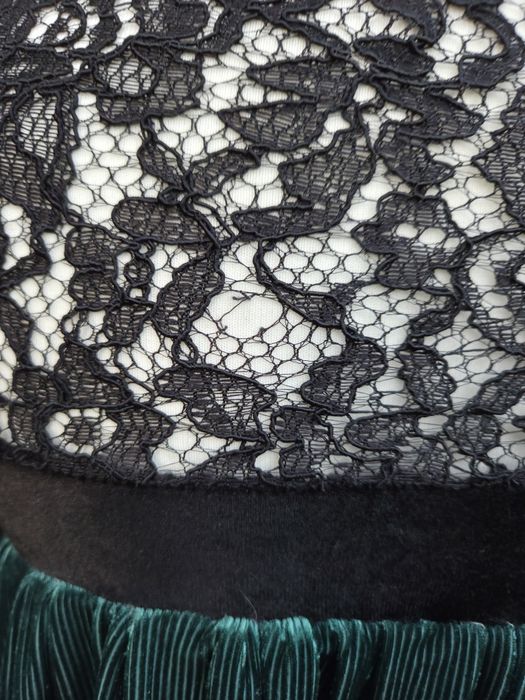 Gotycka sukienka handmade zielony aksamit i koronka avant garde