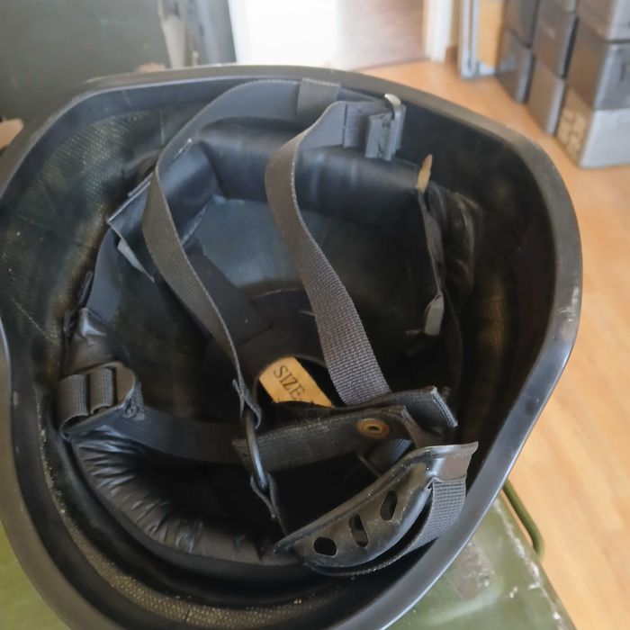 Hełm wojskowy nietypowy WOJSKO