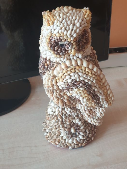 Miszelki muszle Sowa z muszelek 28cm