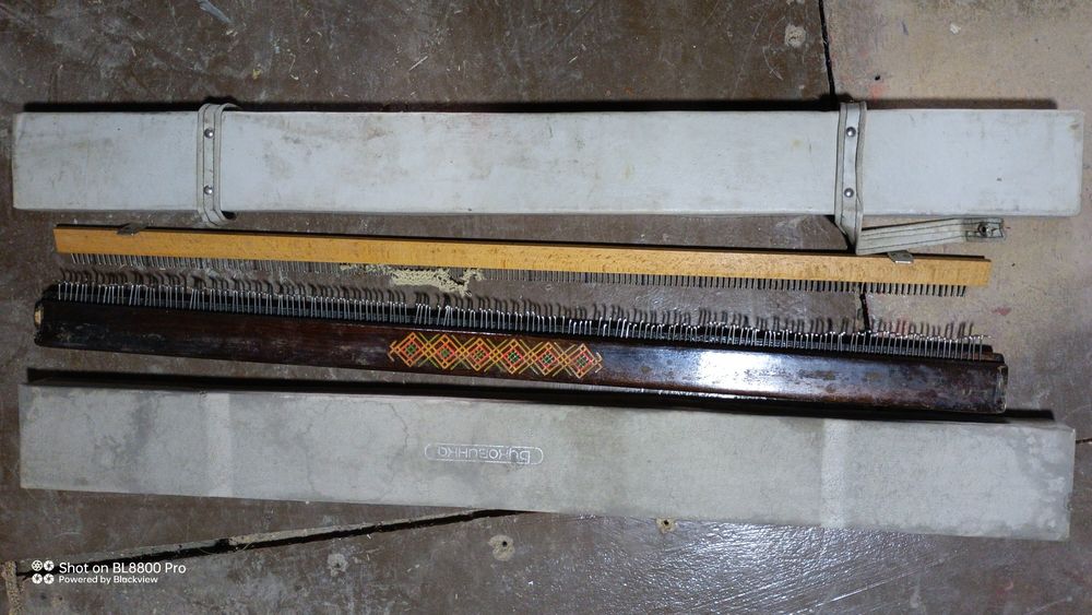 Ручна швейна машинка