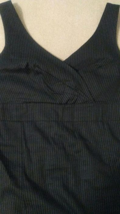 Wietrzenie szafy!-sukienki /M