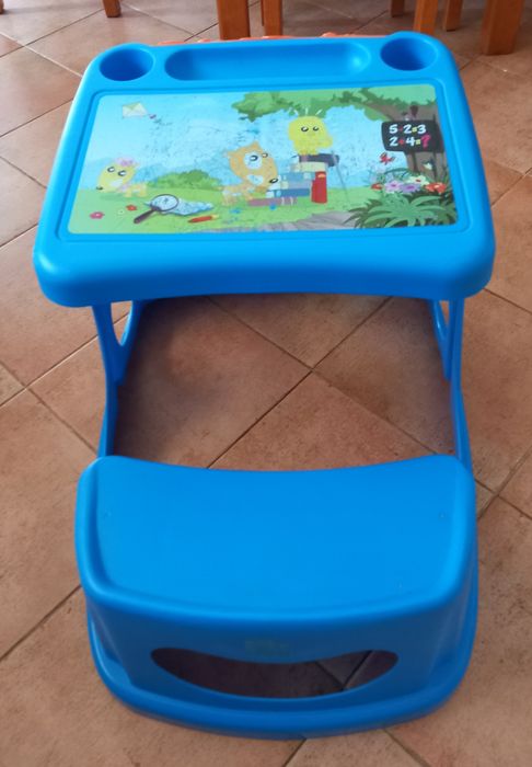 SECRETÁRIA EM PVC,CRIANÇA PINTAR.Casa,Quarto,Sala,Cozinha,Infantário.