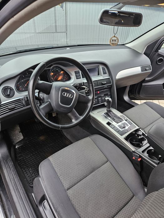 Продам AUDI A6 C6