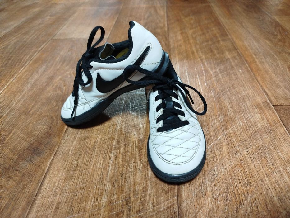 Кросівки Geox, Nike, Garlin 25-28