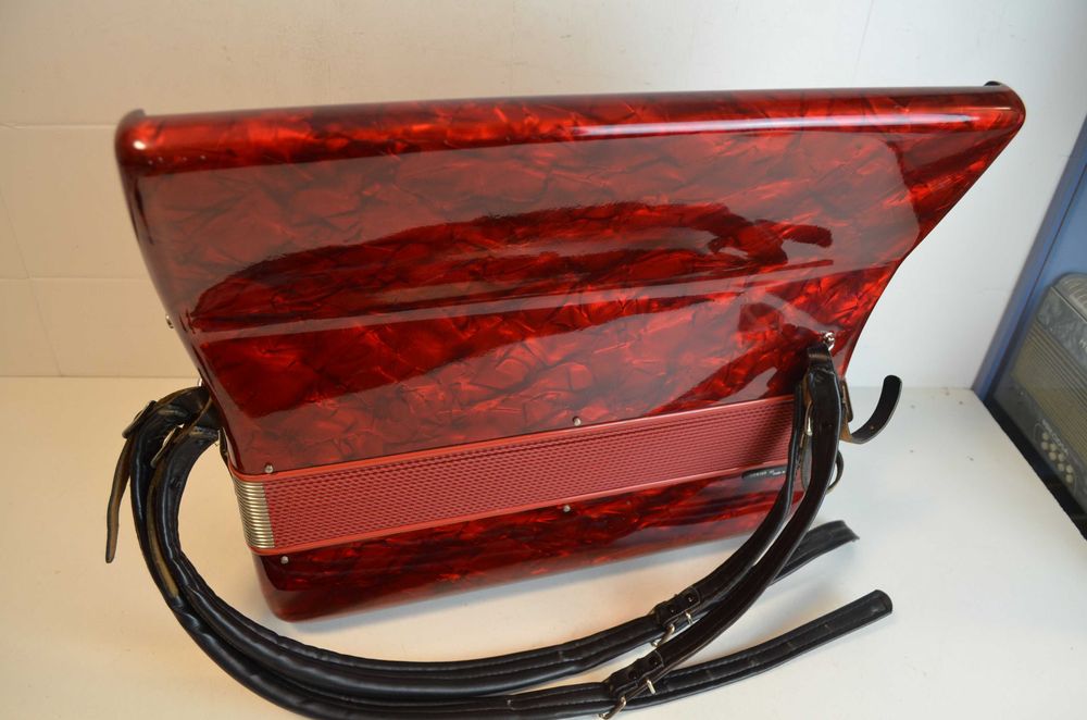 Acordeon Paolo Soprani 3 Voz 96 Baixos. N334