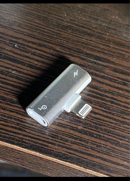 Адаптер  для iPhone