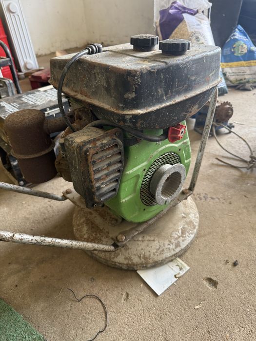 Motor a 4 tempos a gasolina