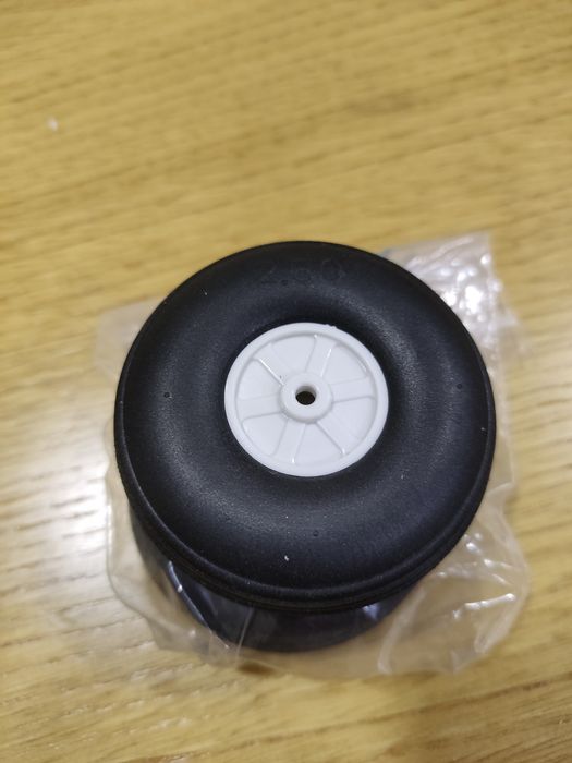 Vário material de aeromodelismo