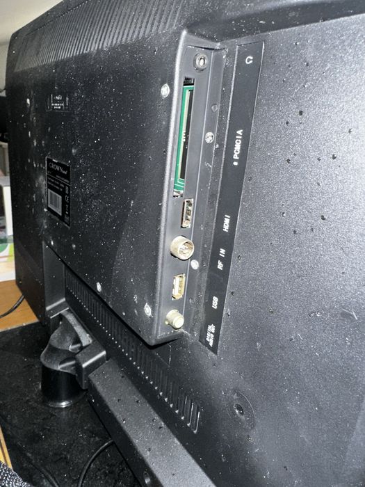 Tv Crown 22” funcional