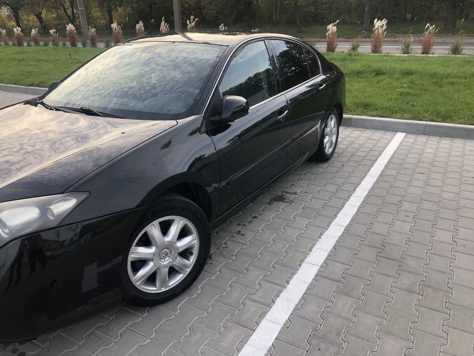 Продав автомобіль