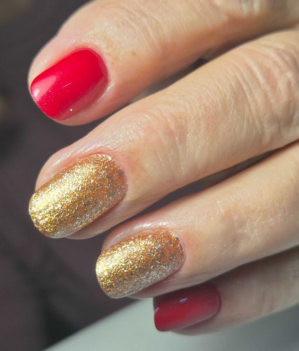 Манікюр(Центрально-міський район,проспект Поштовий,49)