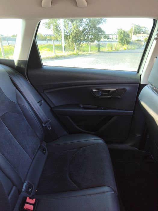 Seat Leon 1.6tdi 115cv foto 5