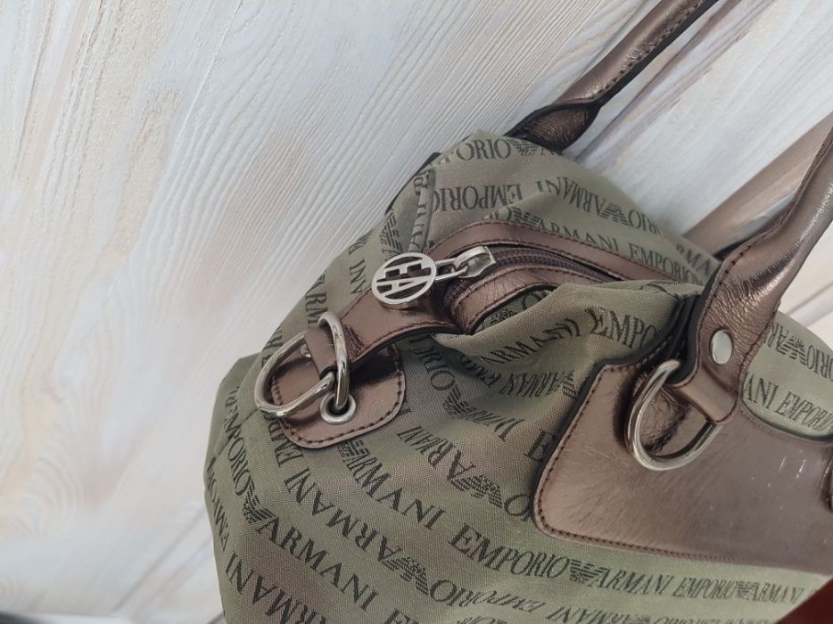 Torebka kuferek Emporio Armani