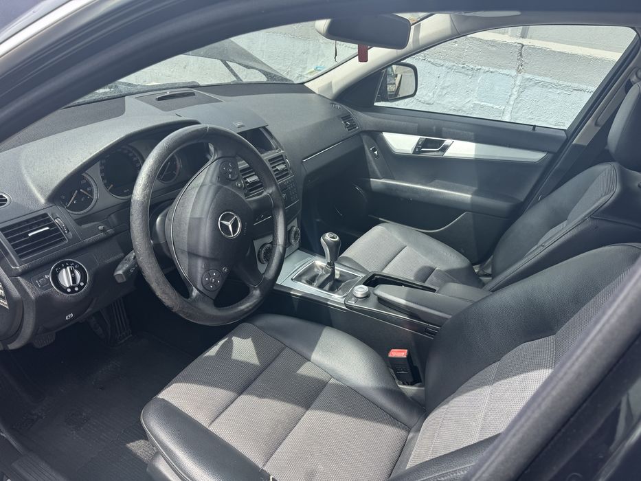 Mercedes-Benz C220 cdi avantgard w204 (sinistrada)